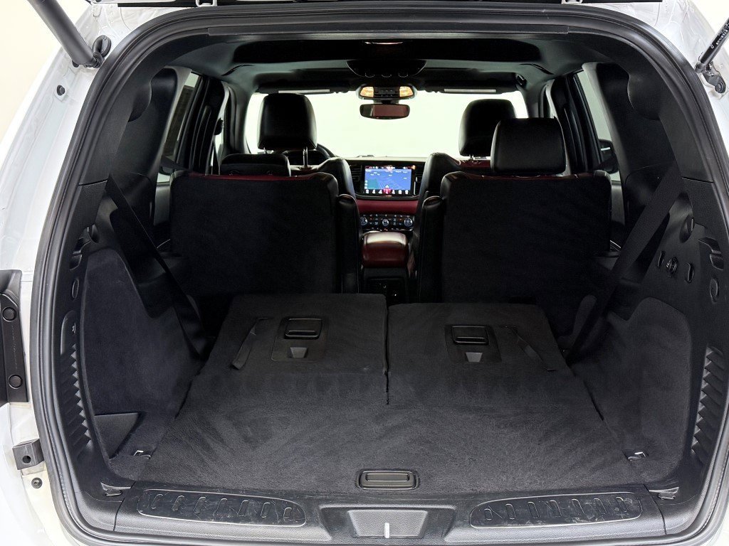 Used 2022 Dodge Durango R/T w/ Blacktop Package image 7
