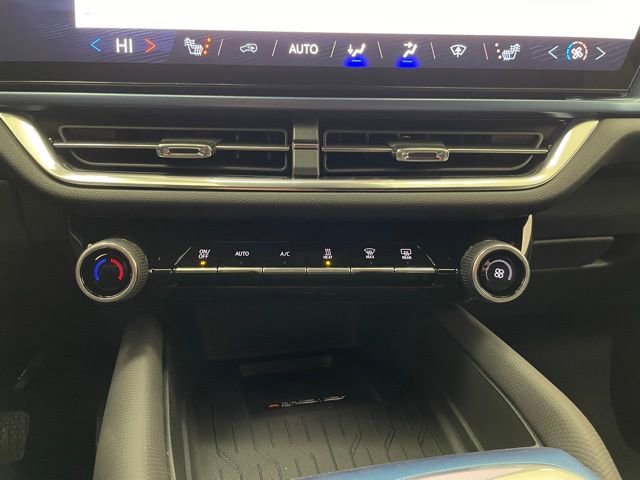 New 2026 Chevrolet Equinox EV LT image 6