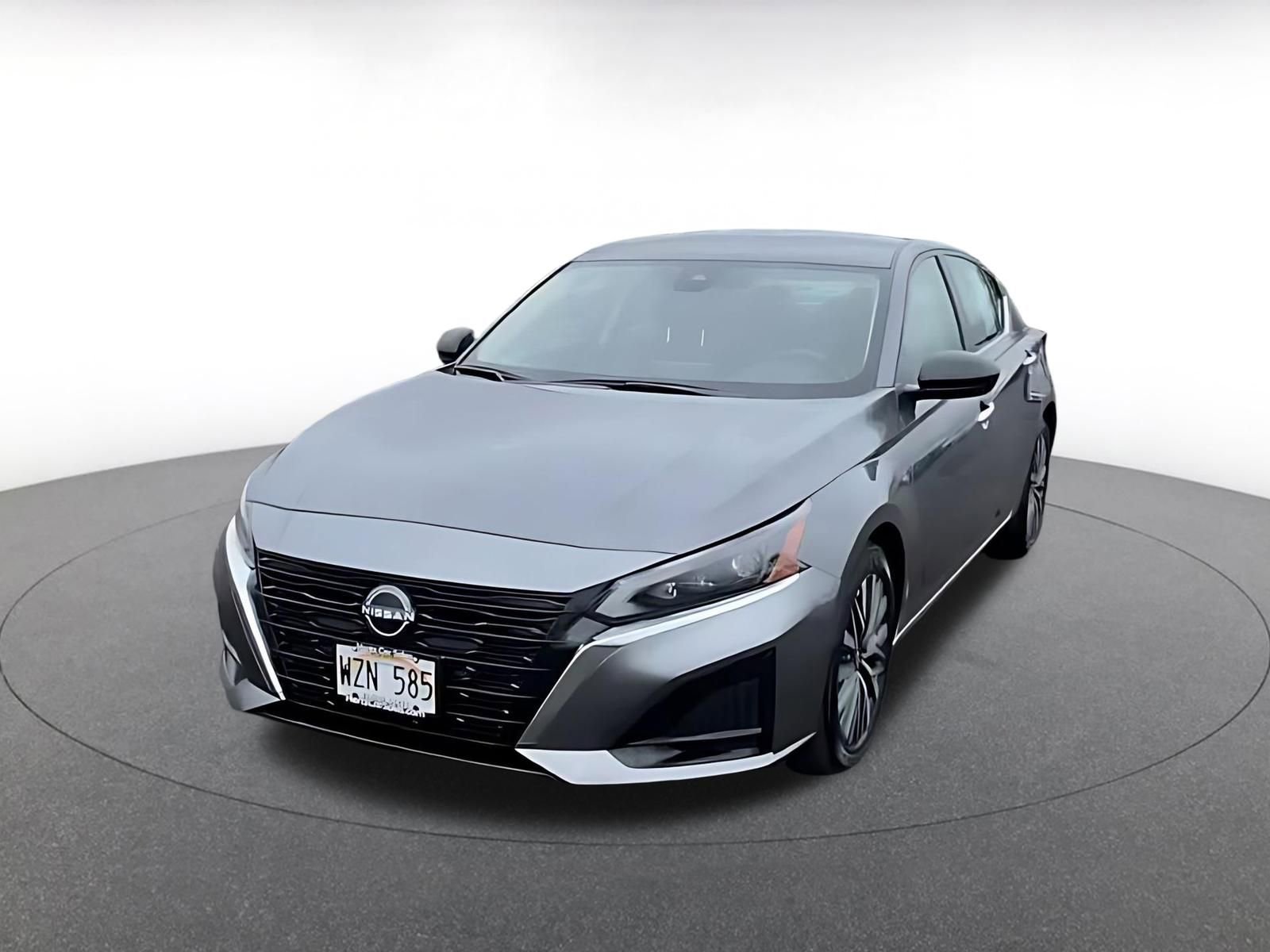 Used 2024 Nissan Altima 2.5 SV FWD image 7