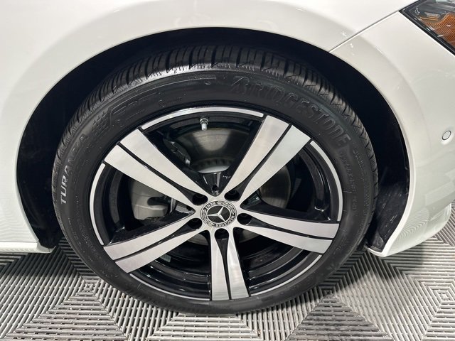 Used 2025 Mercedes-Benz C 300 4MATIC Sedan image 9