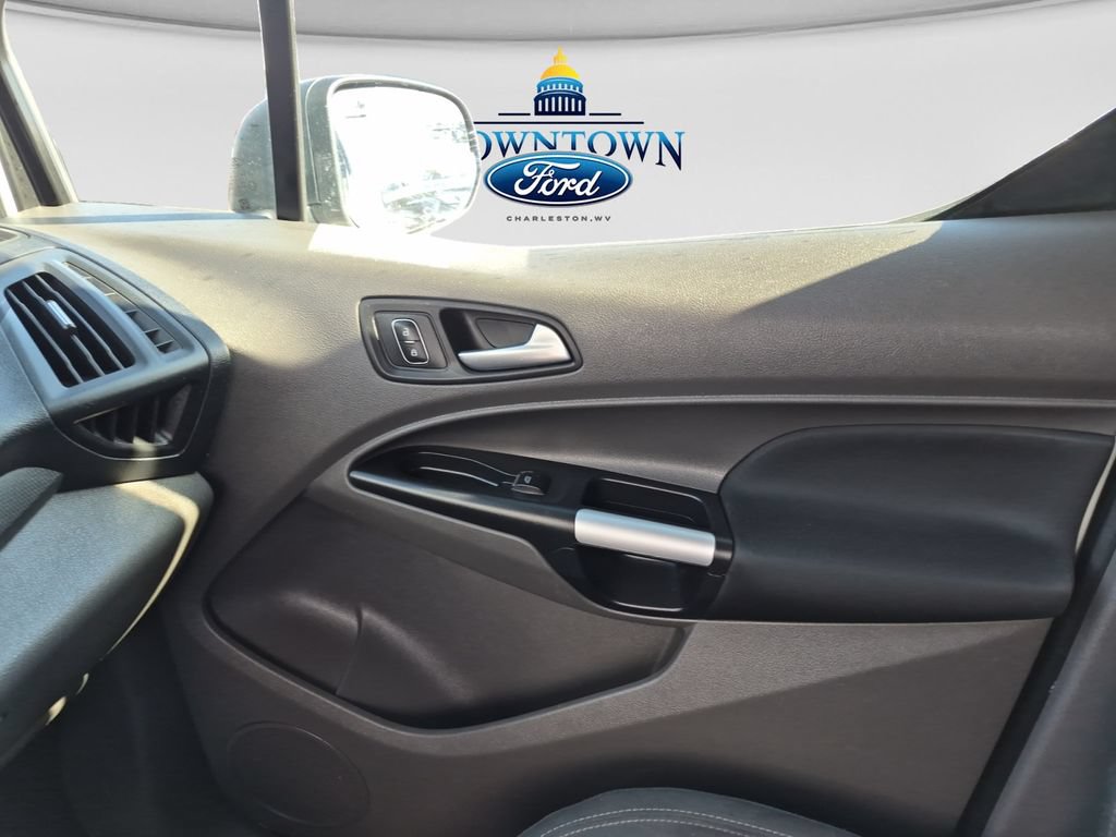 Used 2020 Ford Transit Connect XLT FWD image 21