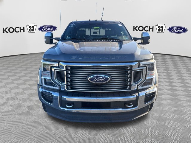 Used 2022 Ford F450 Lariat w/ Lariat Ultimate Package AWD/4WD image 2