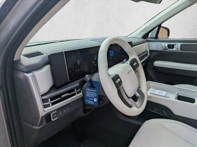 New 2026 Hyundai Santa Fe SEL w/ Tow & Go Package FWD image 3