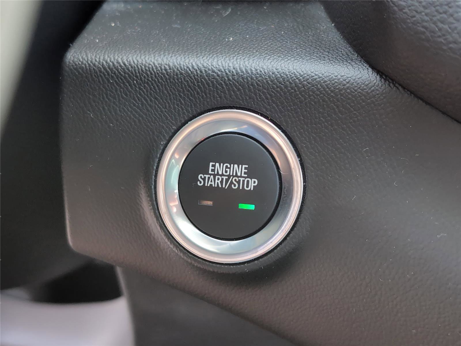 Used 2021 GMC Terrain SLT image 18