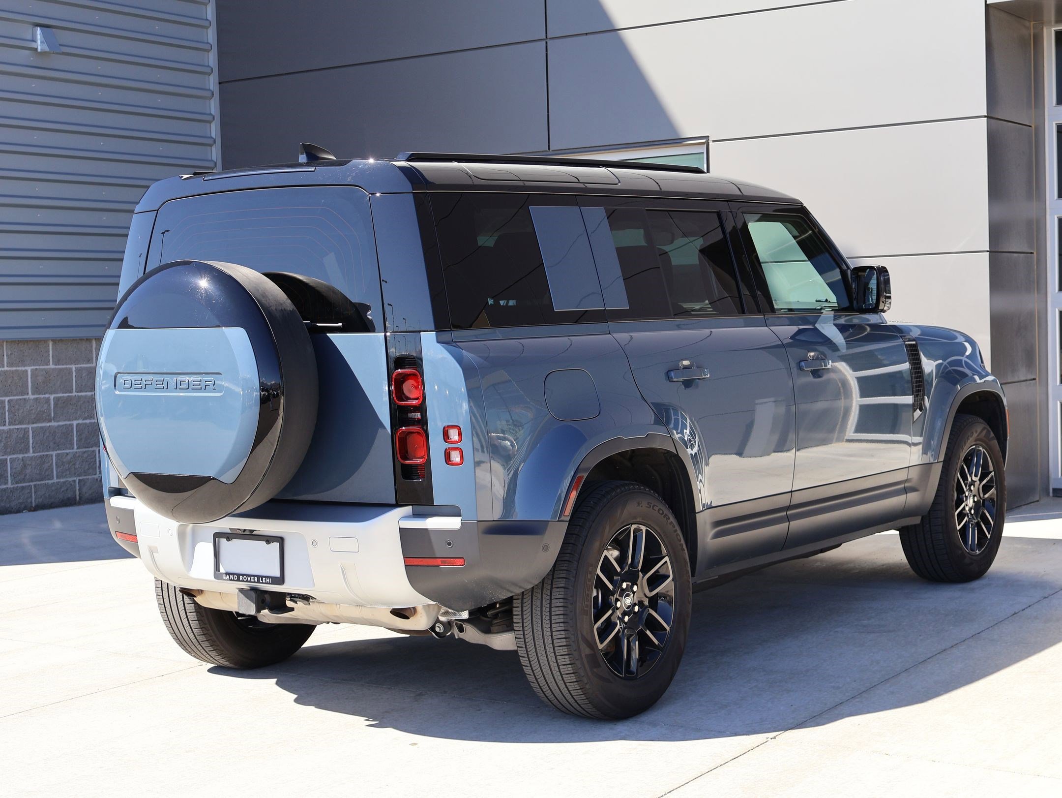 Certified 2025 Land Rover Defender 110 S image 7