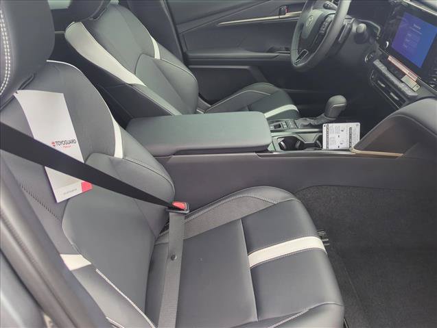 Certified 2026 Toyota Camry SE FWD image 5