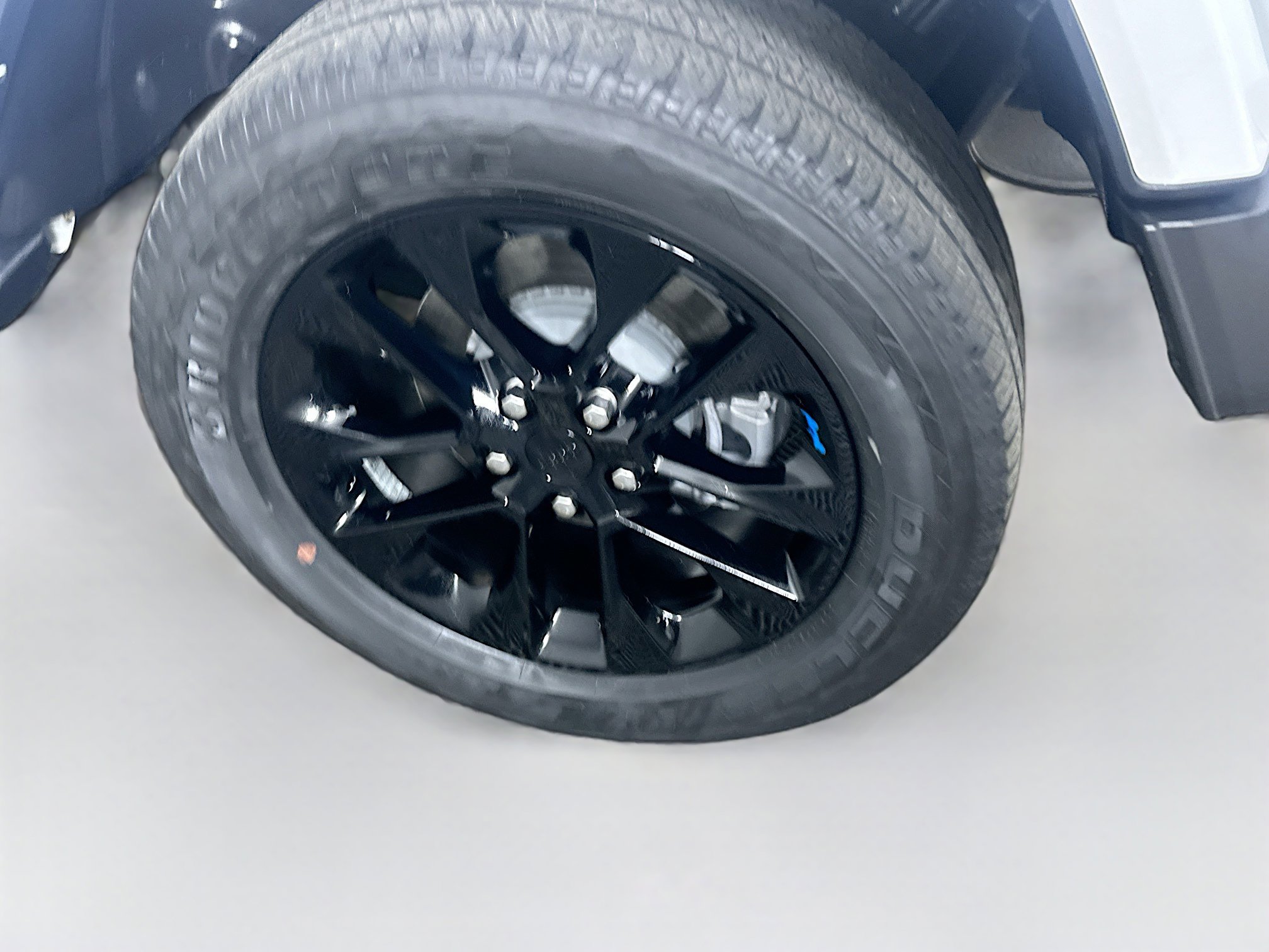 Used 2023 Jeep Wrangler Sahara image 11