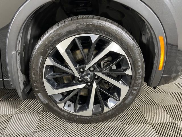 Used 2023 Mitsubishi Outlander SEL image 9