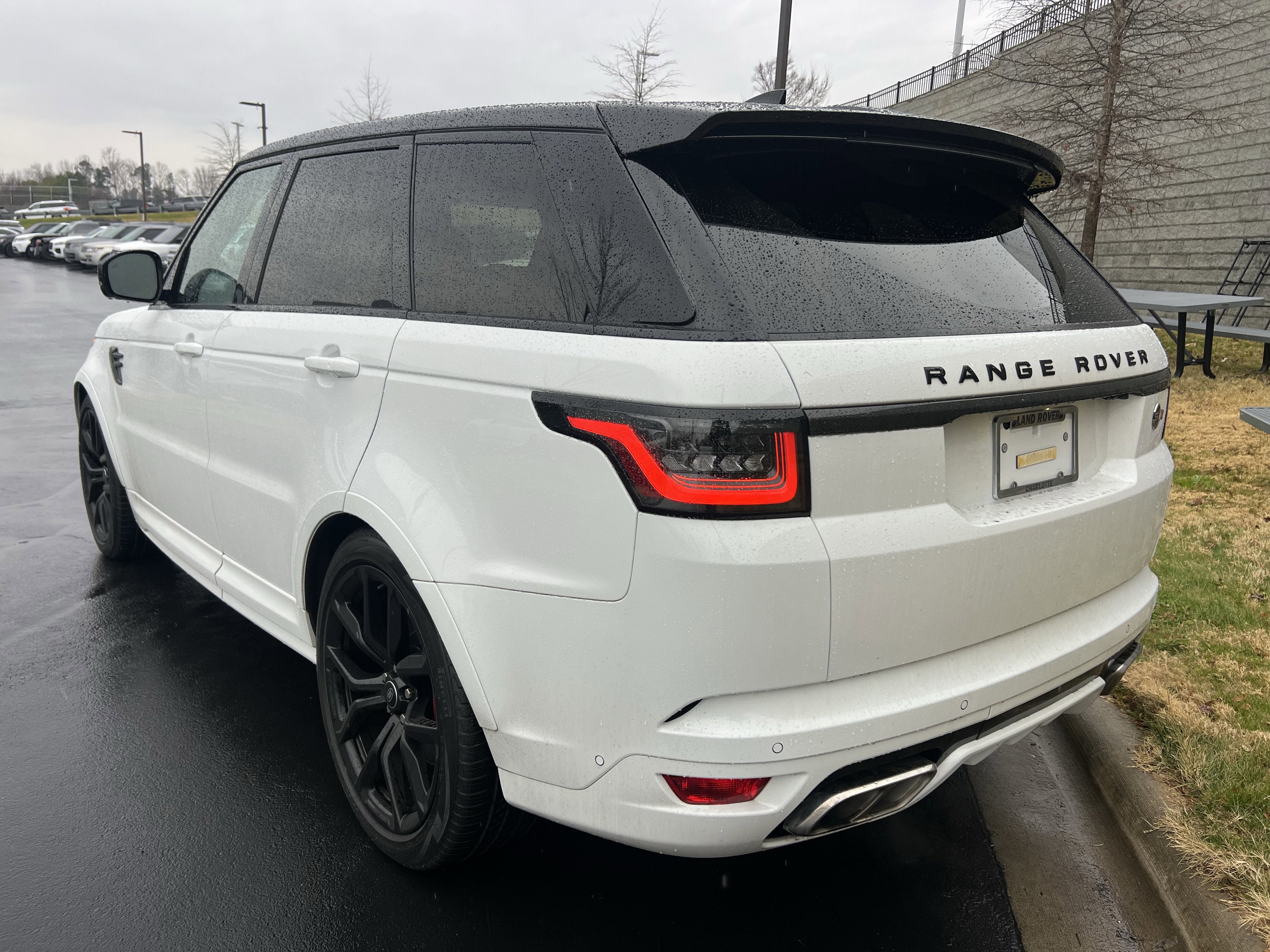 Certified 2022 Land Rover Range Rover Sport SVR image 5