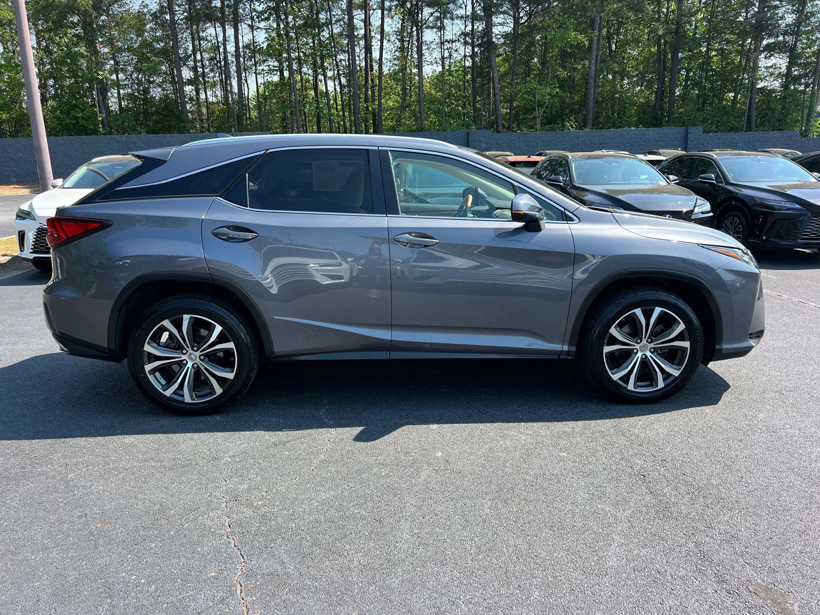 Used 2017 Lexus RX 350 FWD w/ Premium Package image 5