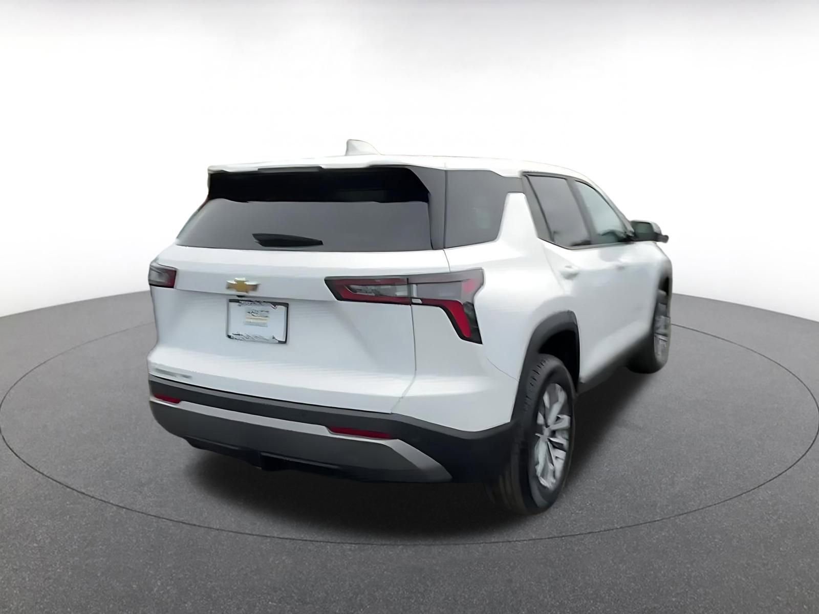 Used 2025 Chevrolet Equinox LT image 14