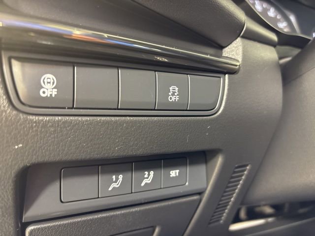Used 2023 MAZDA MAZDA3 s image 33