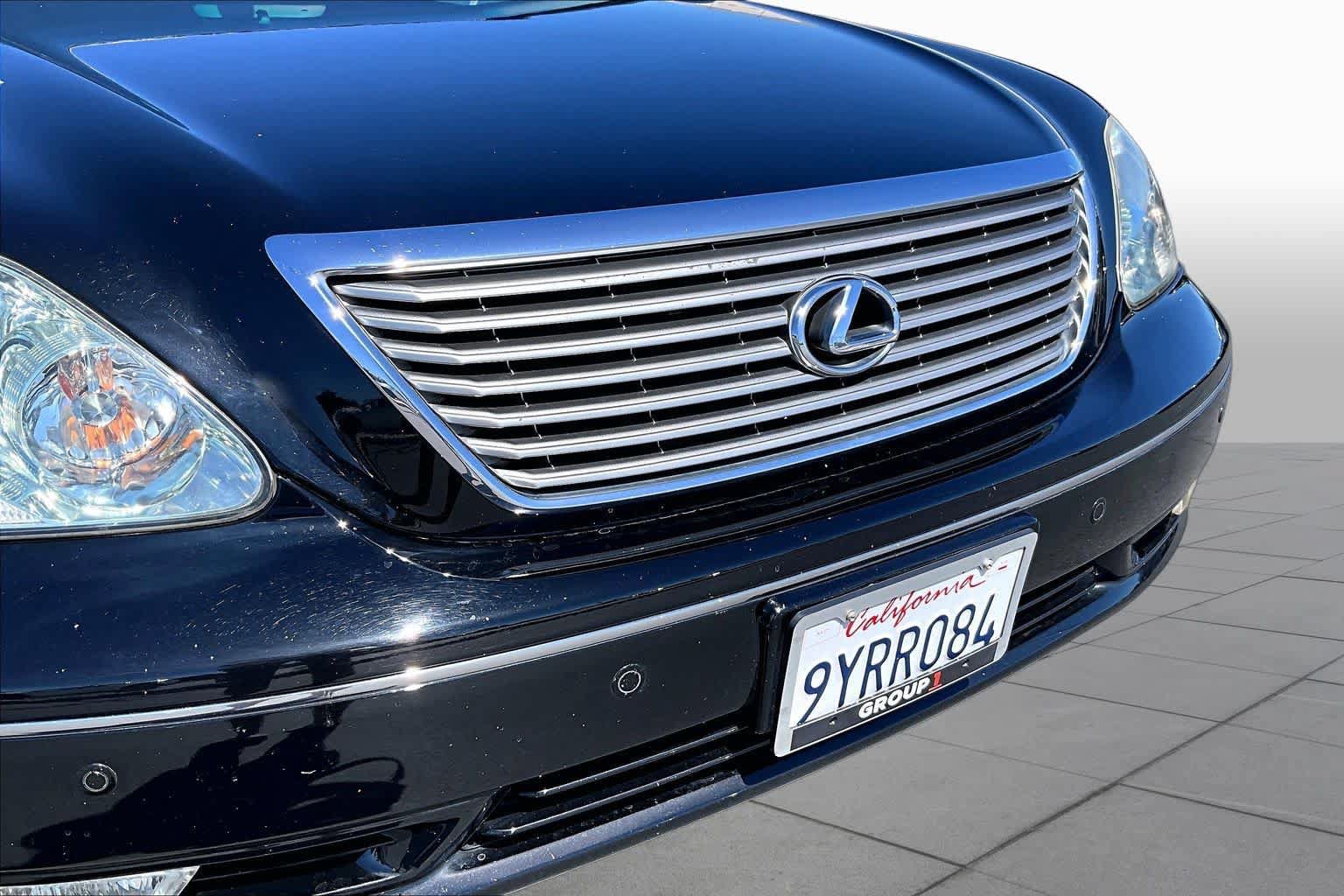 Used 2004 Lexus LS 430 RWD image 29