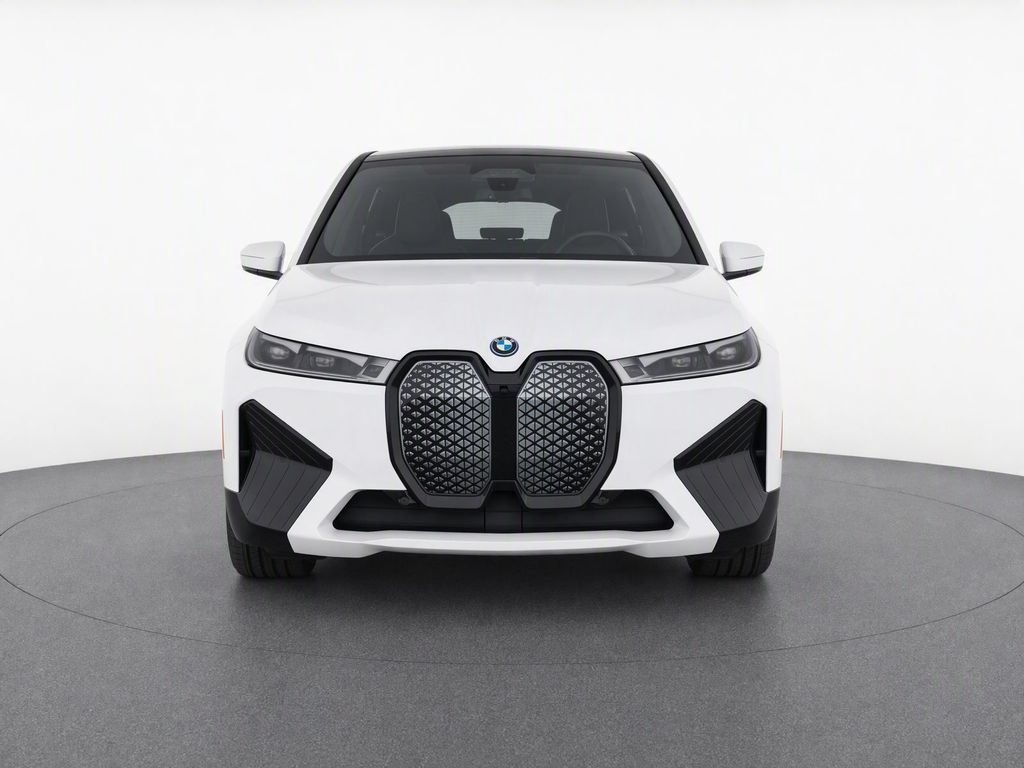 Used 2024 BMW iX xDrive50 w/ Sport Package AWD/4WD image 8