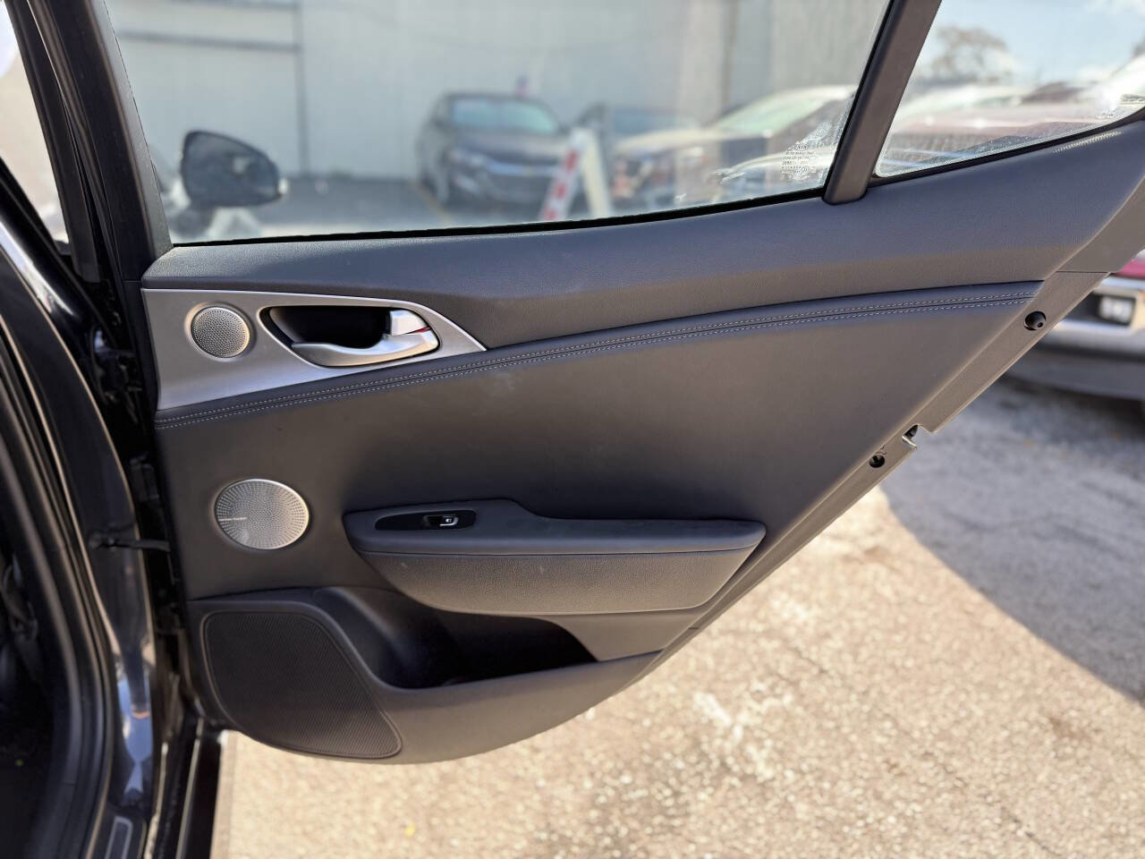 Used 2019 Kia Stinger GT1 image 24