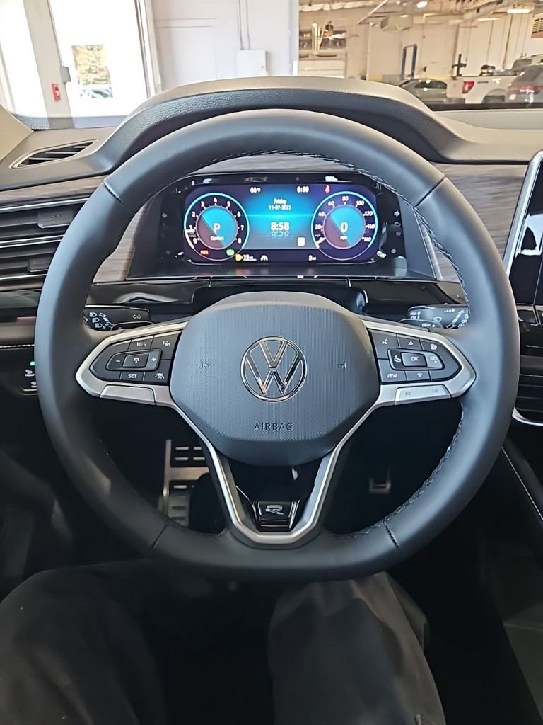 New 2026 Volkswagen Atlas SEL Premium R-Line image 37