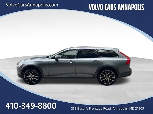 Used 2018 Volvo V90 T6 Cross Country w/ Convenience Package AWD/4WD image 4