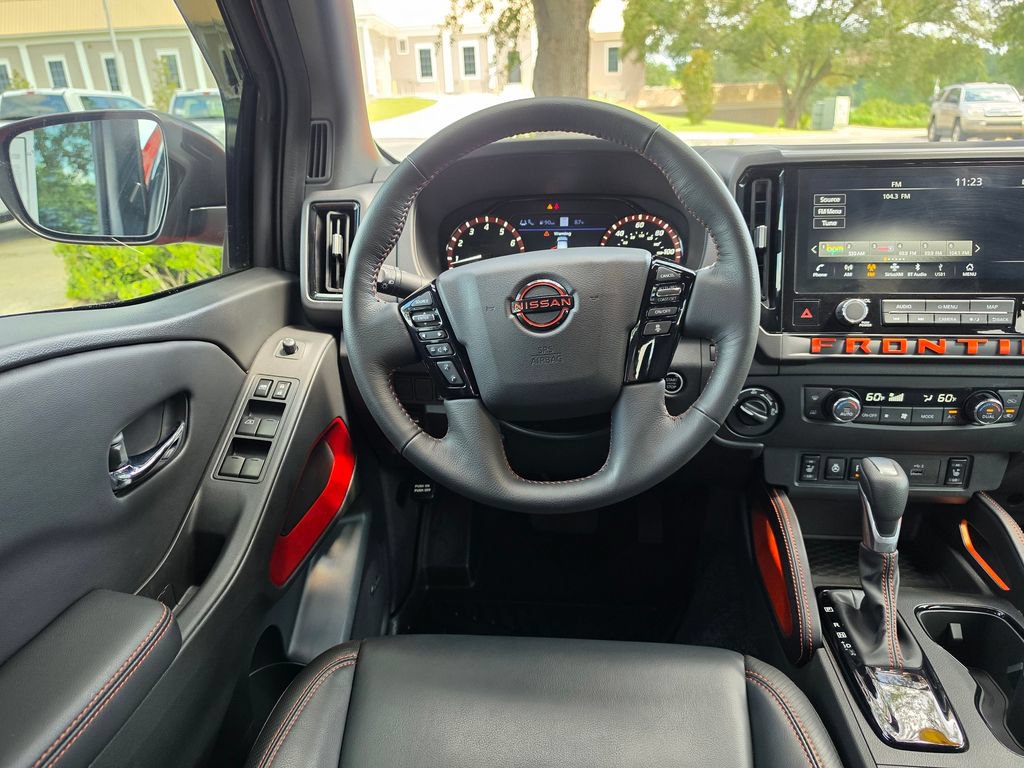 Used 2025 Nissan Frontier PRO-4X w/ Pro Premium Package AWD/4WD image 9