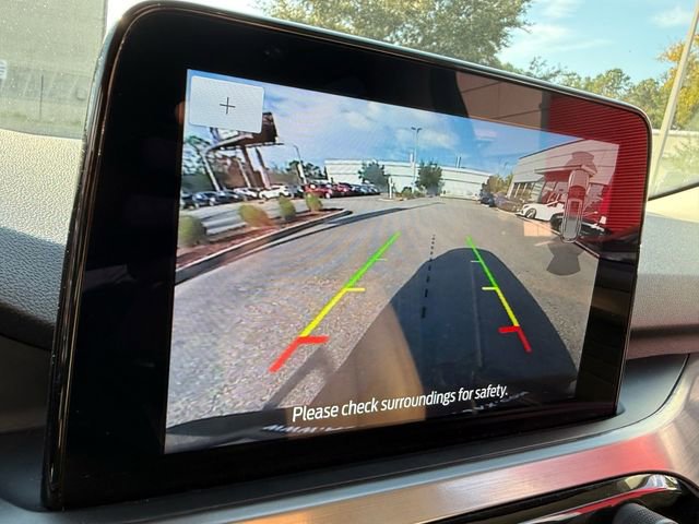 Used 2022 Ford Escape Titanium image 21