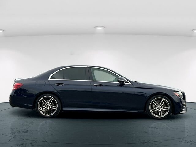 Used 2018 Mercedes-Benz E 300 image 8