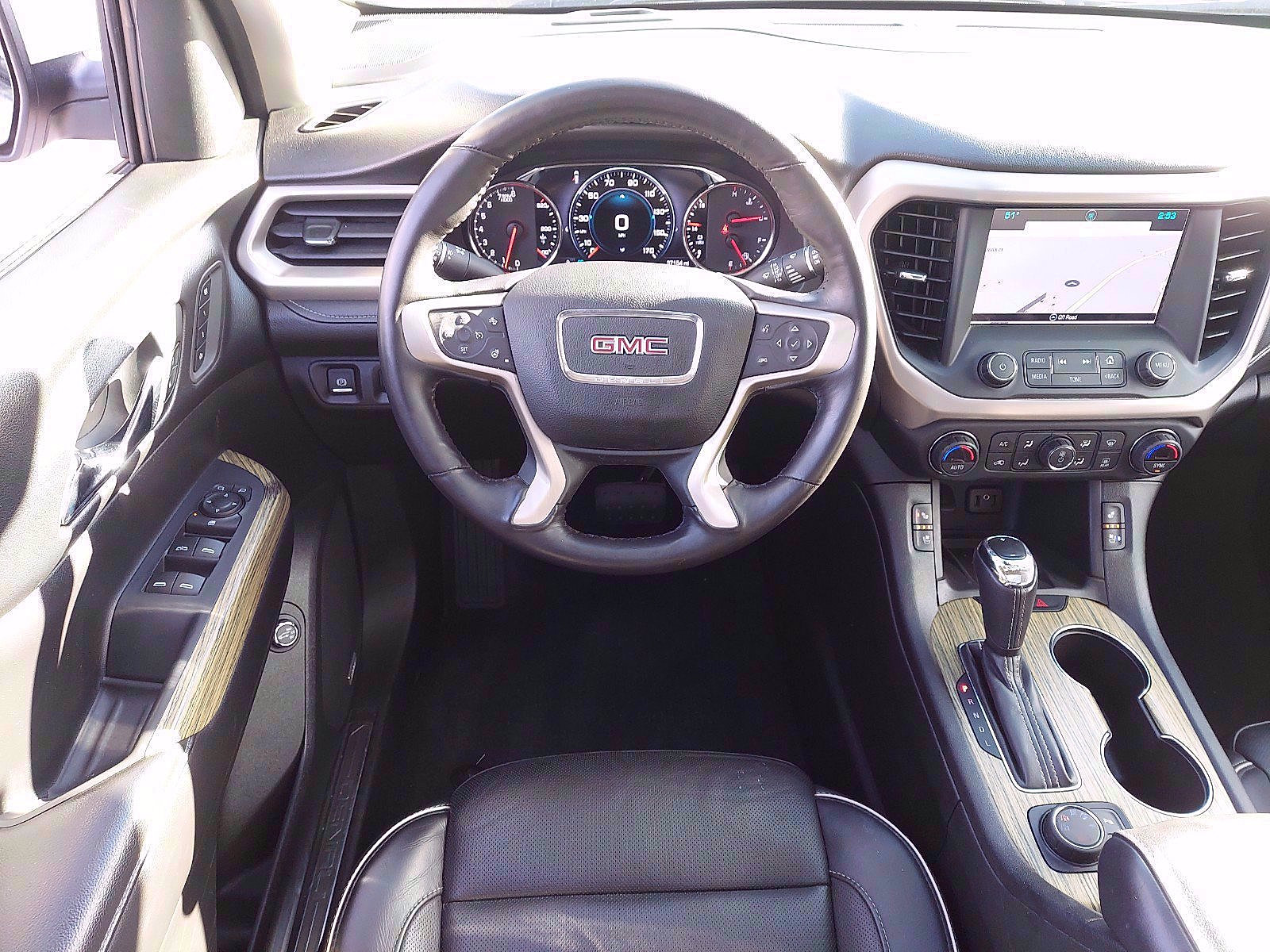 Used 2017 GMC Acadia Denali w/ Technology Package image 11