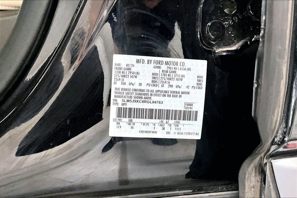 Used 2024 Lincoln Aviator Black Label w/ Dynamic Handling Package image 44