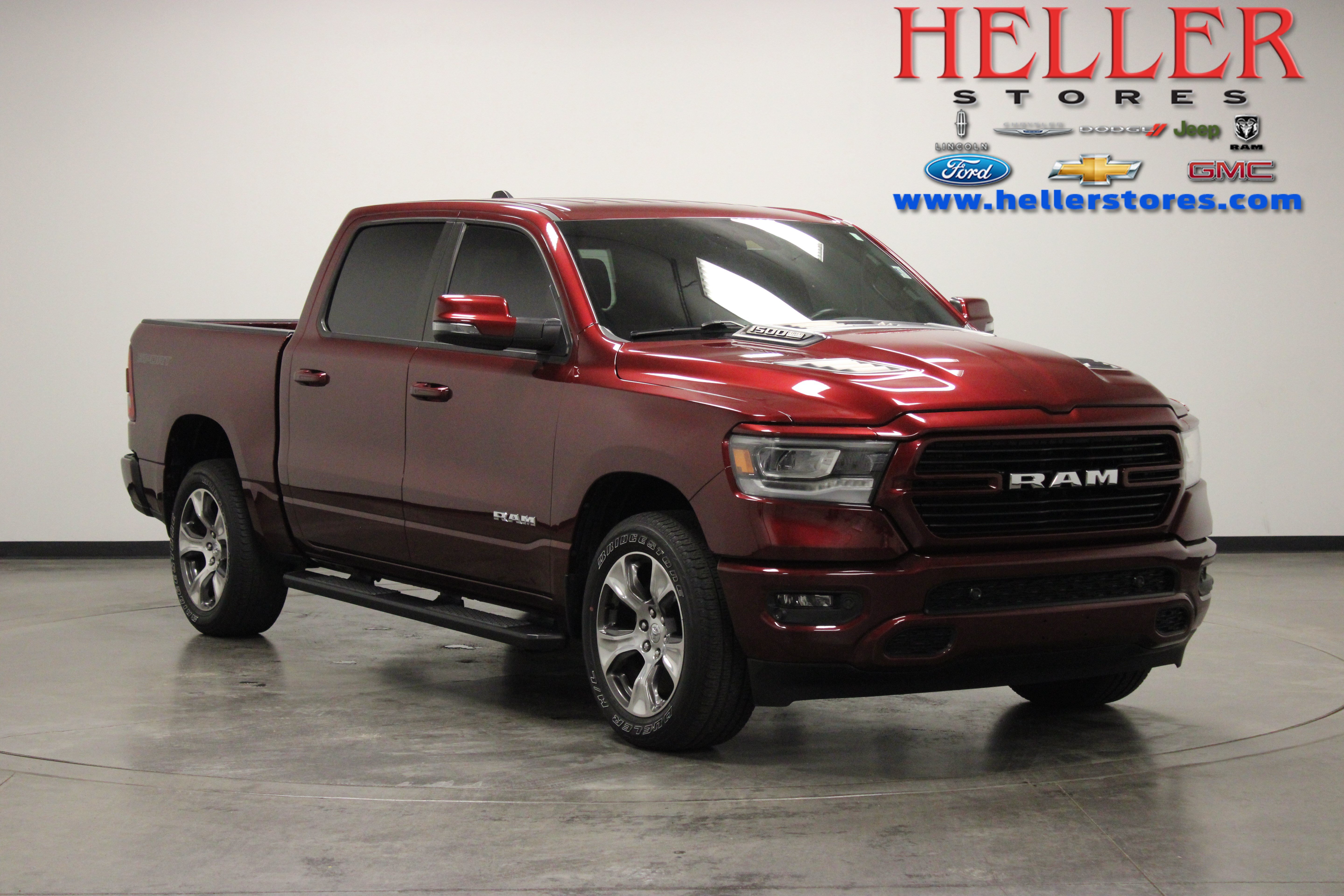 Used 2023 RAM 1500 Laramie RWD image 1