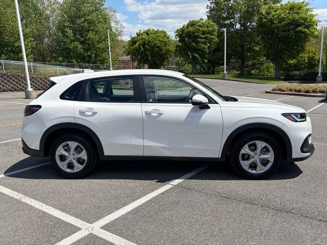 Certified 2025 Honda HR-V LX image 9