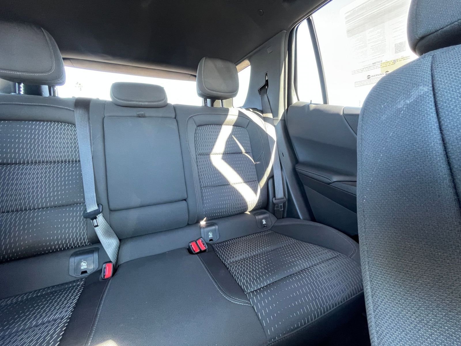 Used 2025 Chevrolet Equinox LT image 36