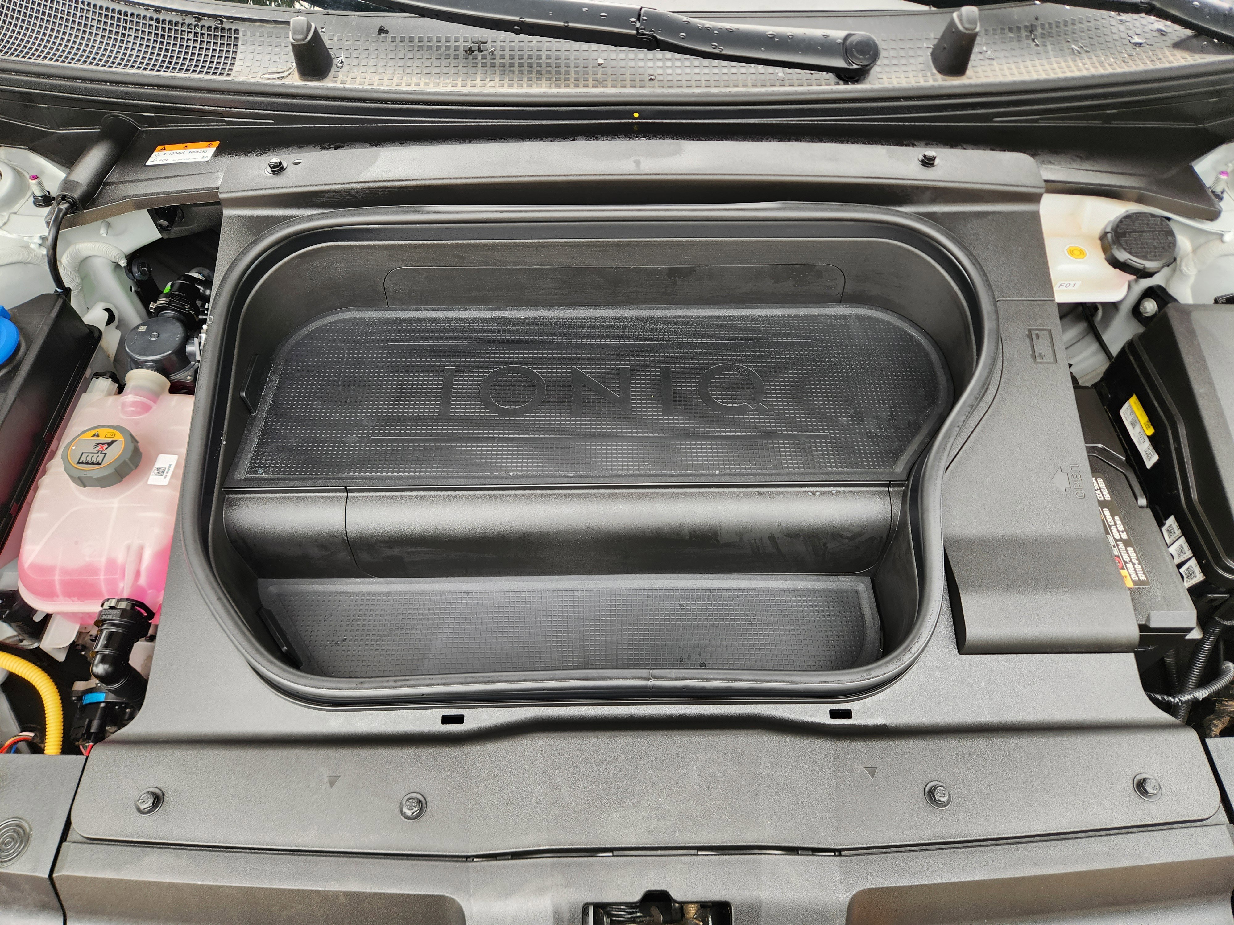 Used 2023 Hyundai Ioniq 6 SEL RWD image 5