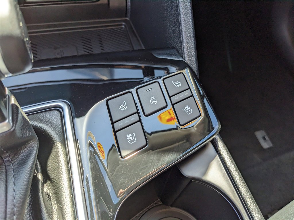 Certified 2025 Kia Sportage SX image 29