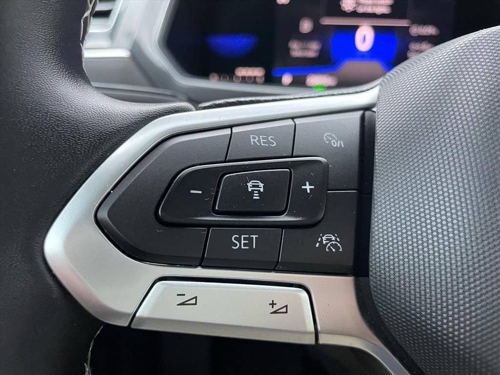 Used 2022 Volkswagen Tiguan SE FWD image 20