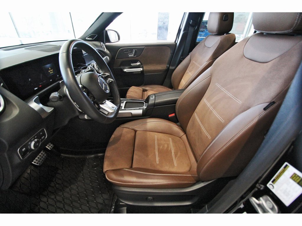 Used 2024 Mercedes-Benz GLB 35 AMG 4MATIC image 6