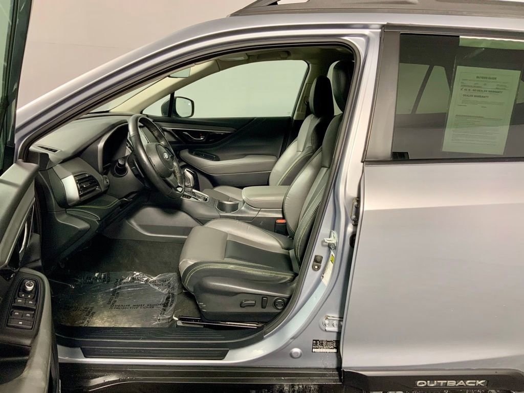 Used 2024 Subaru Outback Onyx Edition XT image 17