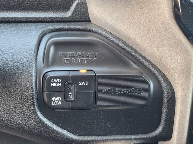 Used 2024 RAM 3500 Laramie AWD/4WD image 29