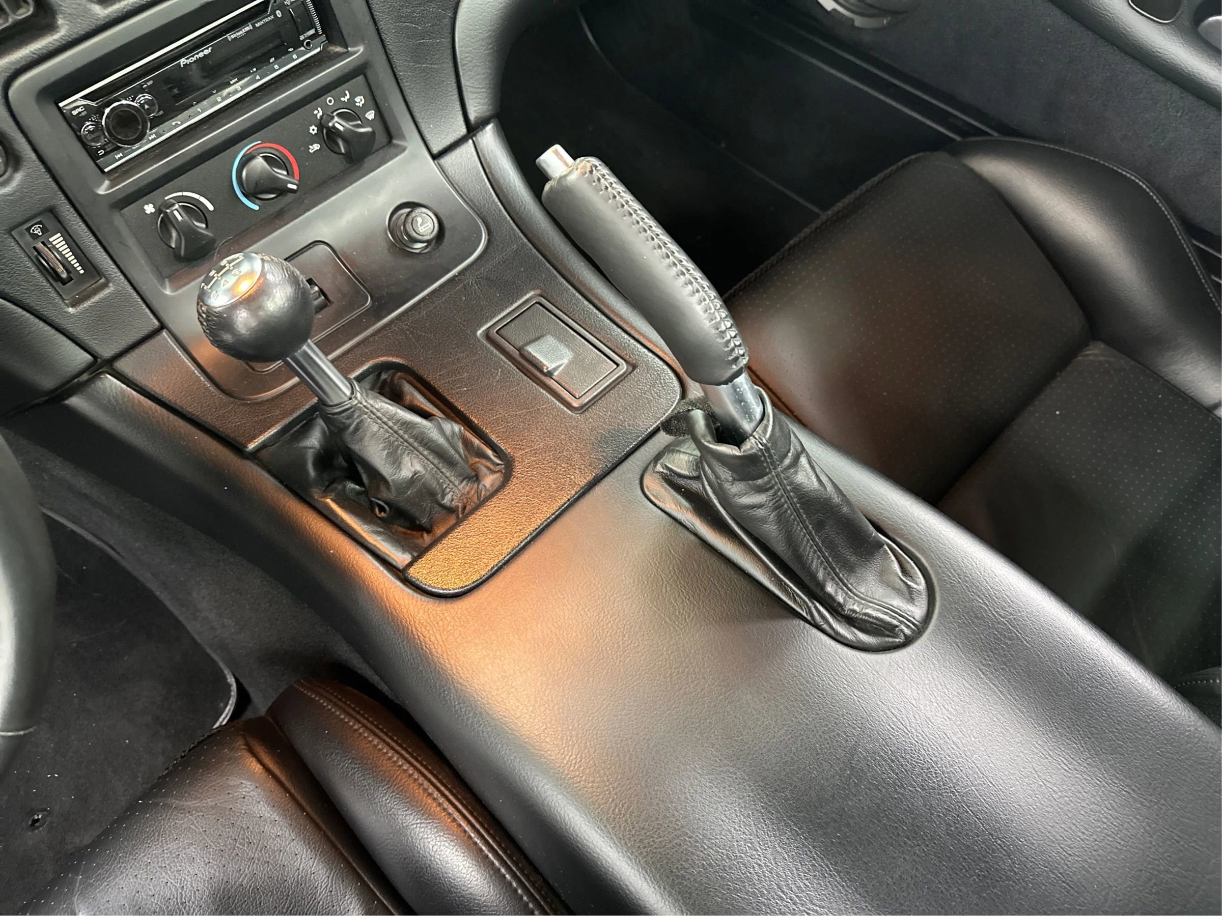 Used 2000 Dodge Viper RT/10 image 14