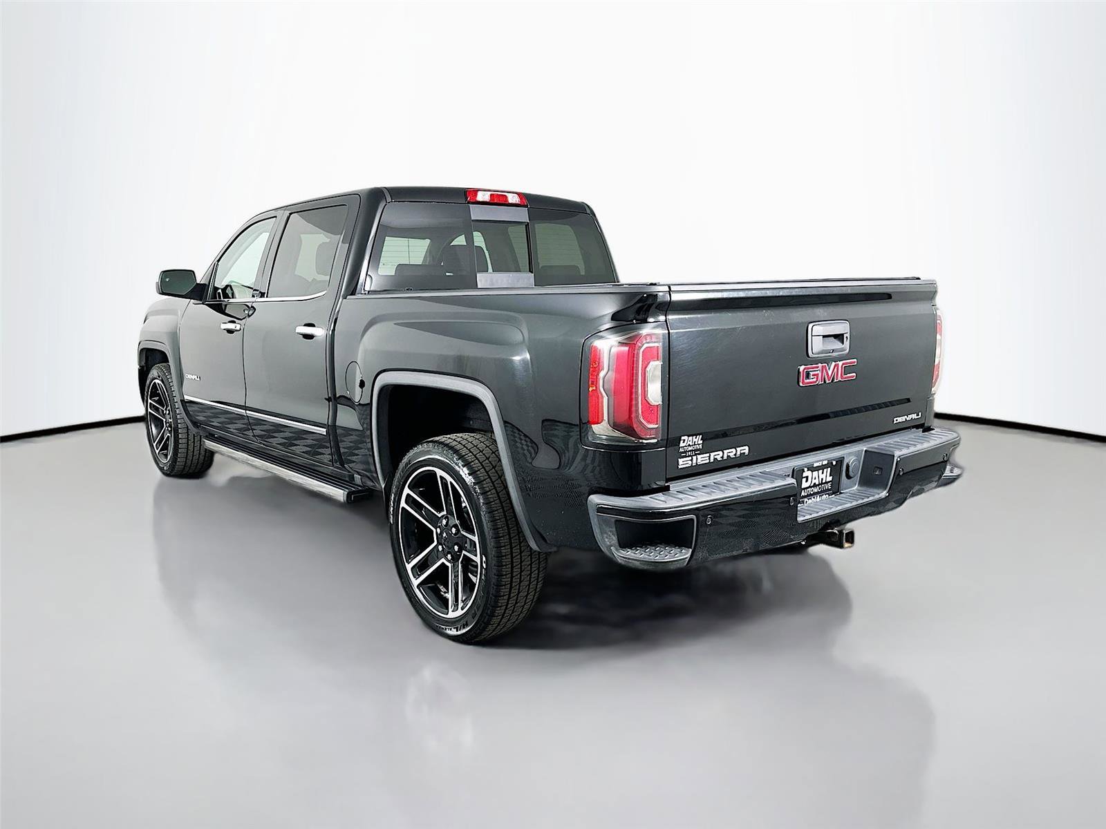 Used 2017 GMC Sierra 1500 Denali image 10