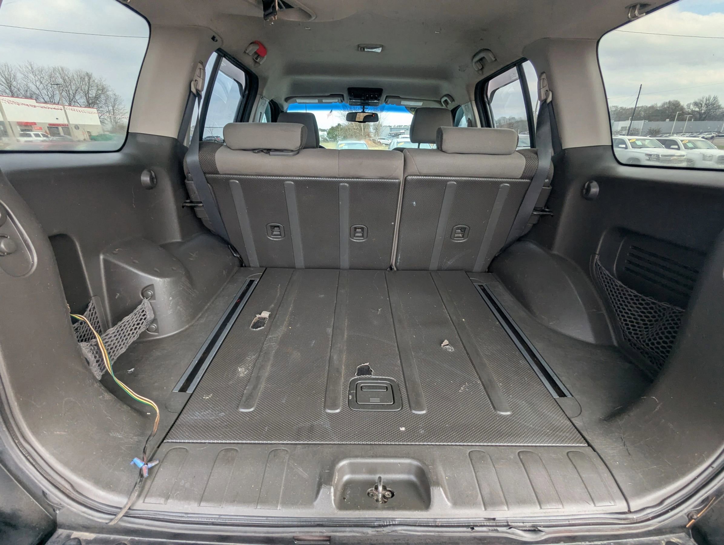 Used 2008 Nissan Xterra SE w/ Supplemental Air Bag Pkg image 9