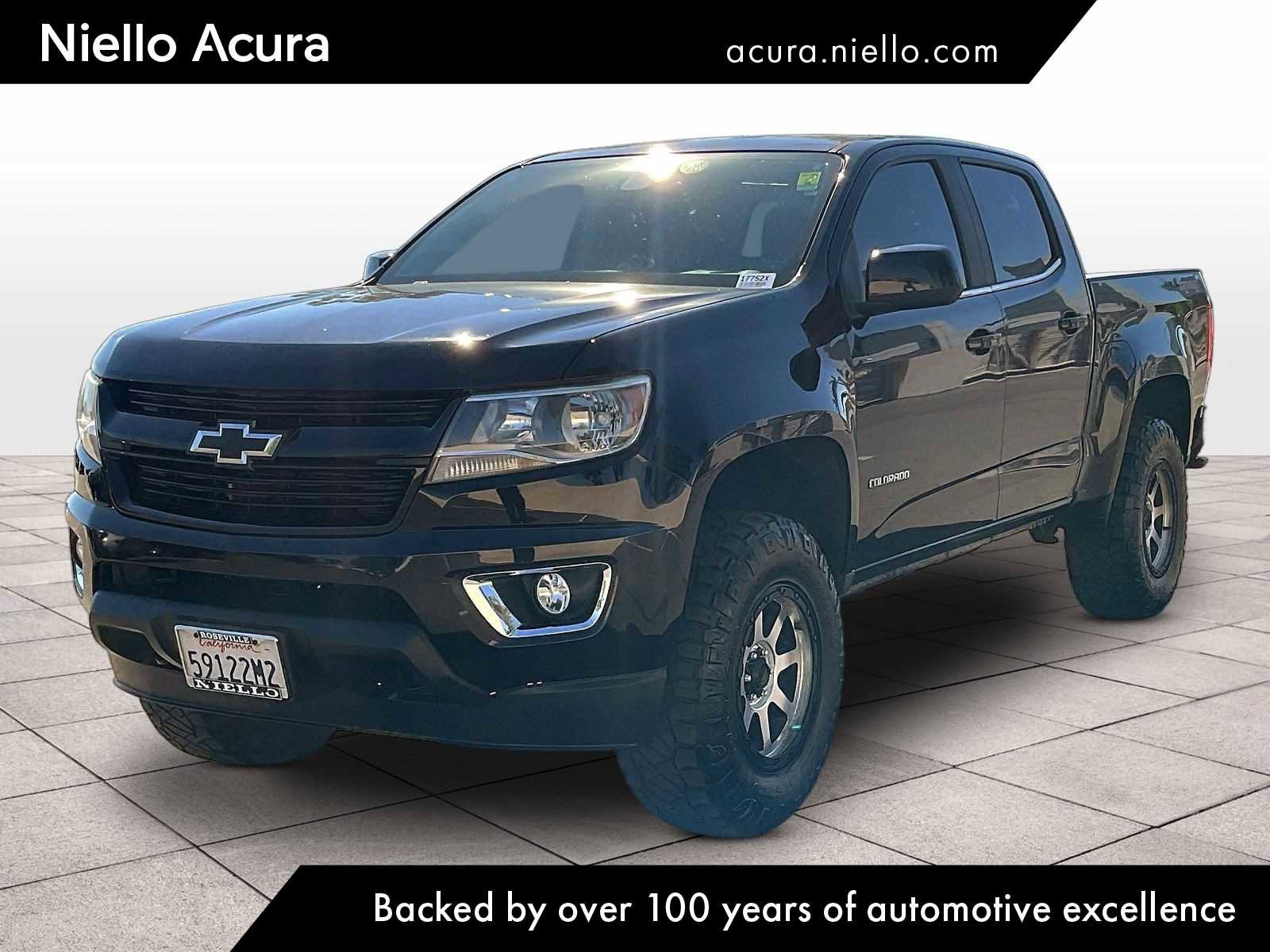 Used 2017 Chevrolet Colorado LT w/ LT Convenience Package image 1