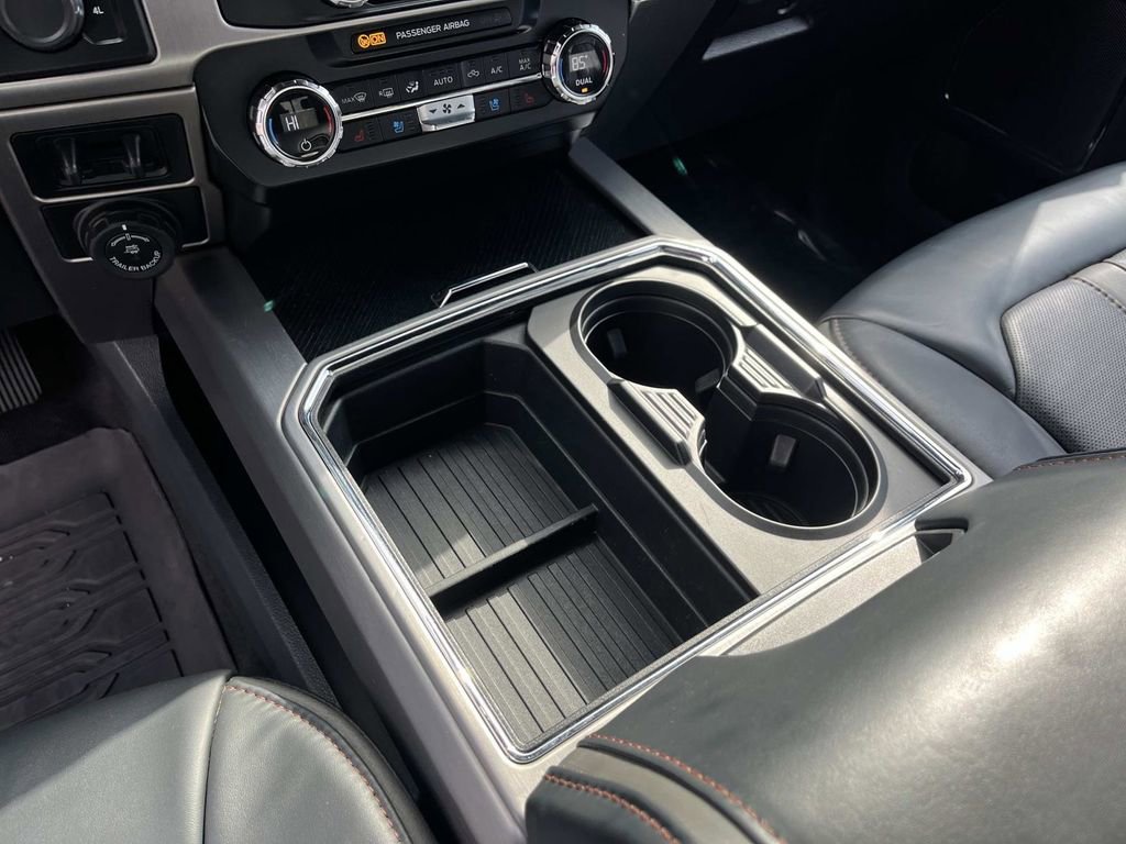 Used 2022 Ford F250 Platinum image 32