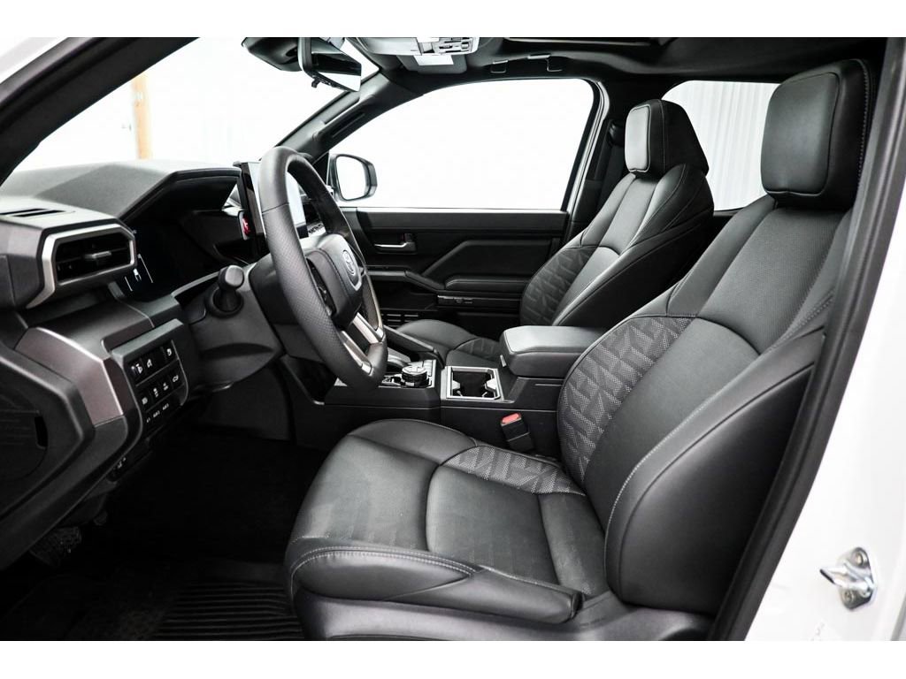 Used 2024 Toyota Tacoma TRD Off-Road w/ TRD Off Road Premium Package image 10