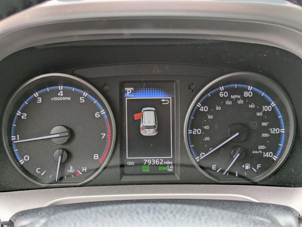 Used 2018 Toyota RAV4 XLE w/ Plus Extra Value Package image 17