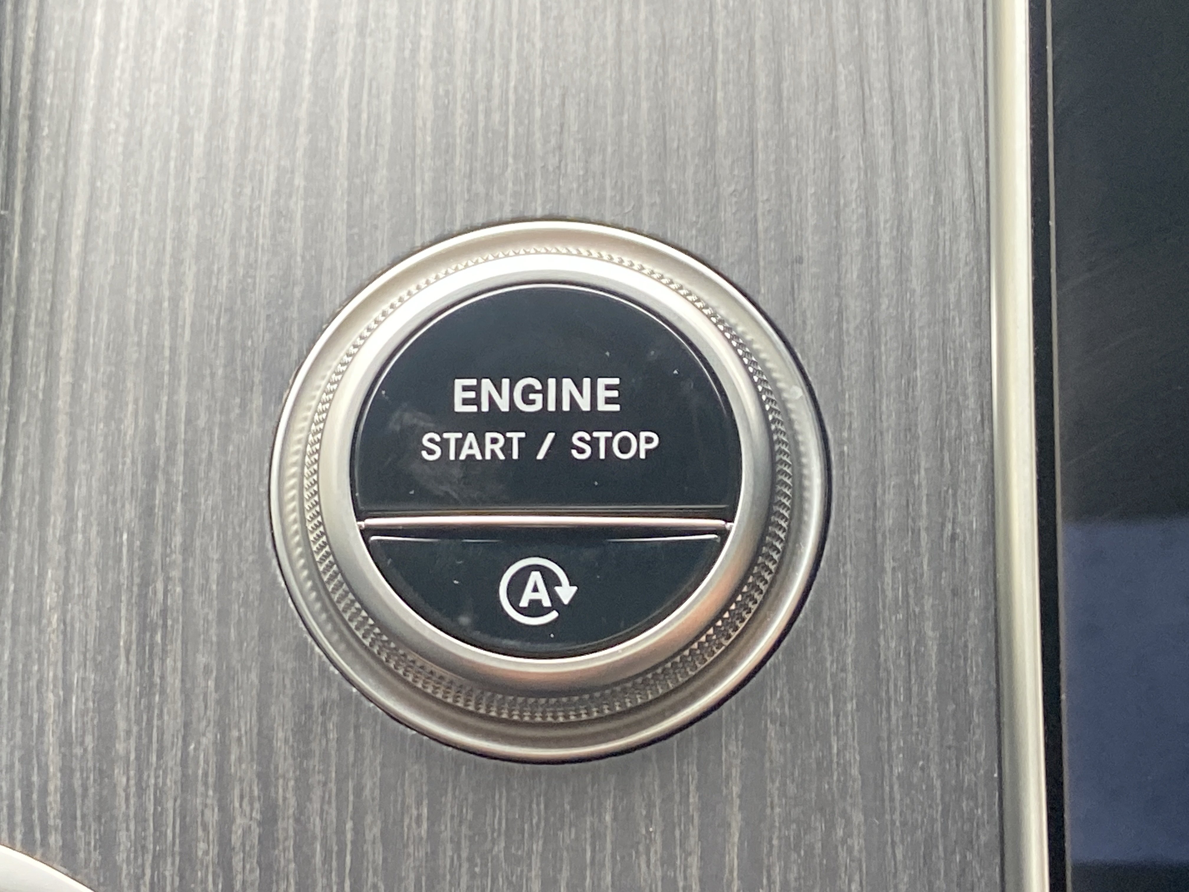 Certified 2025 Mercedes-Benz GLC 300 image 33