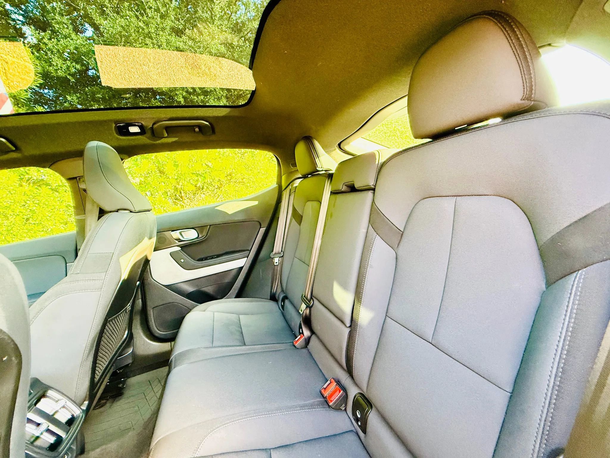 Used 2021 Polestar Polestar 2 Launch Edition Hatchback 4D image 4