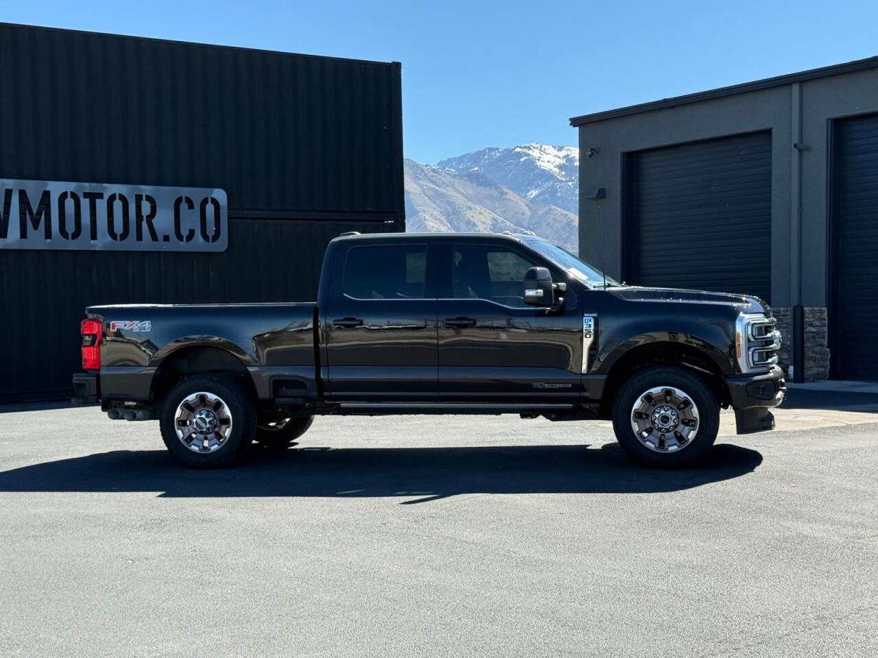Used 2025 Ford F350 King Ranch image 3