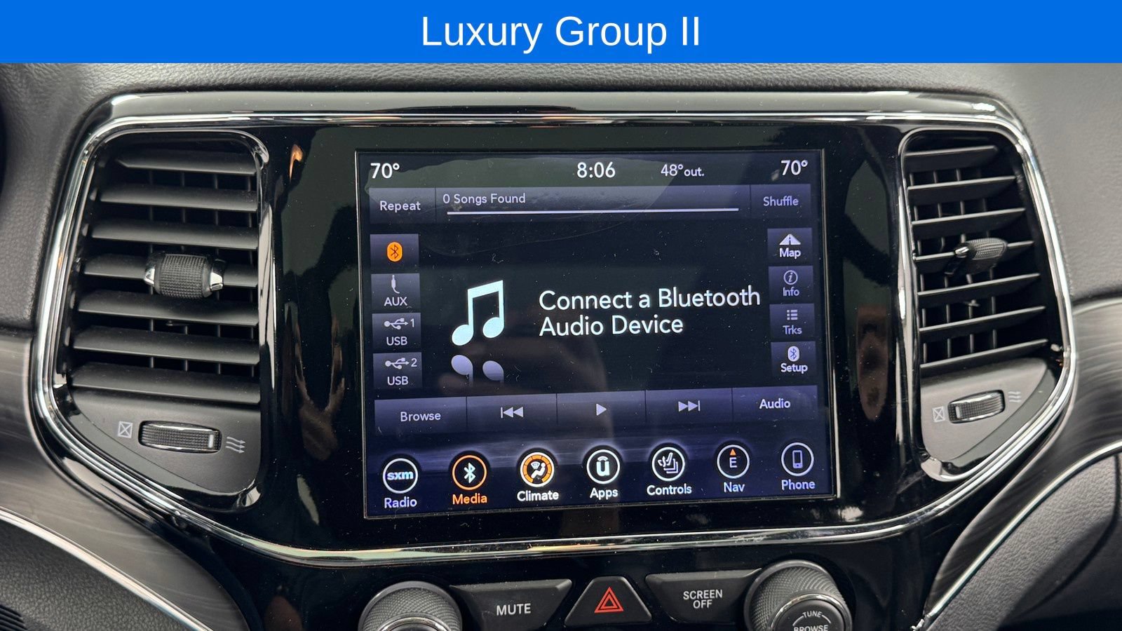 Used 2019 Jeep Grand Cherokee Limited w/ Luxury Group II AWD/4WD image 25