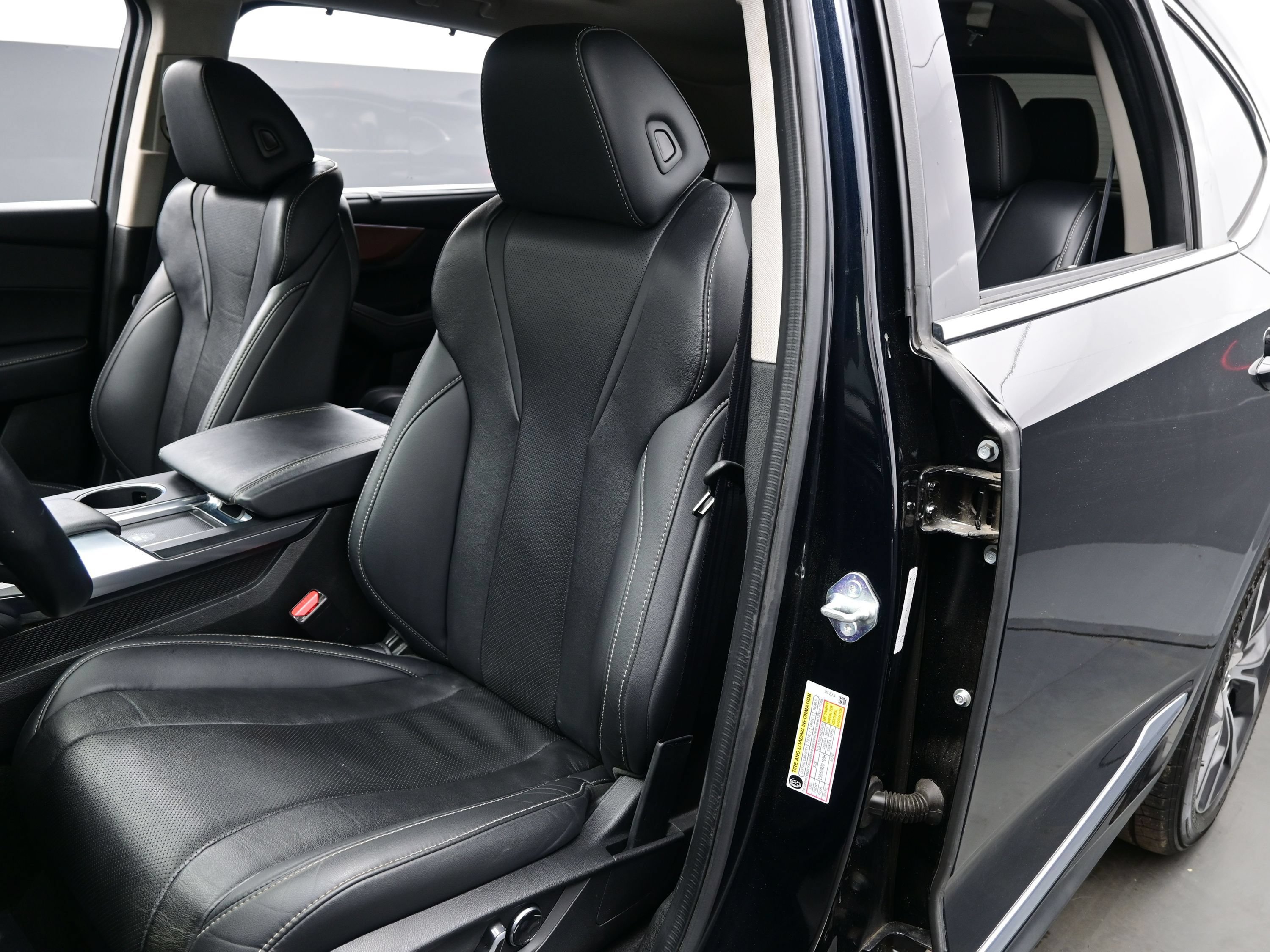 Used 2022 Acura MDX w/ Technology Package FWD image 12