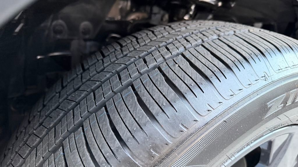 New 2026 Nissan Rogue SV image 12