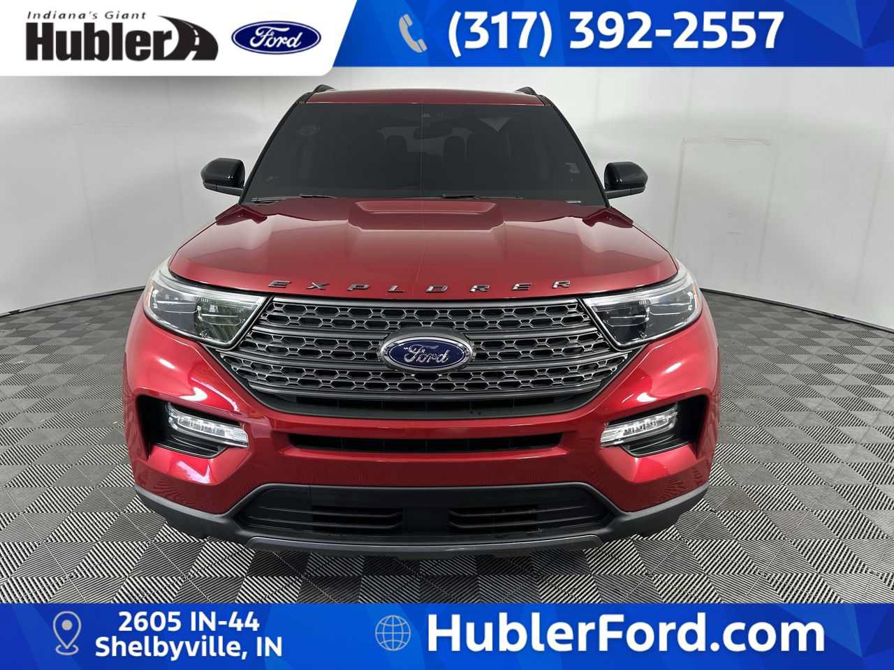 Used 2024 Ford Explorer XLT w/ Equipment Group 202A AWD/4WD image 3