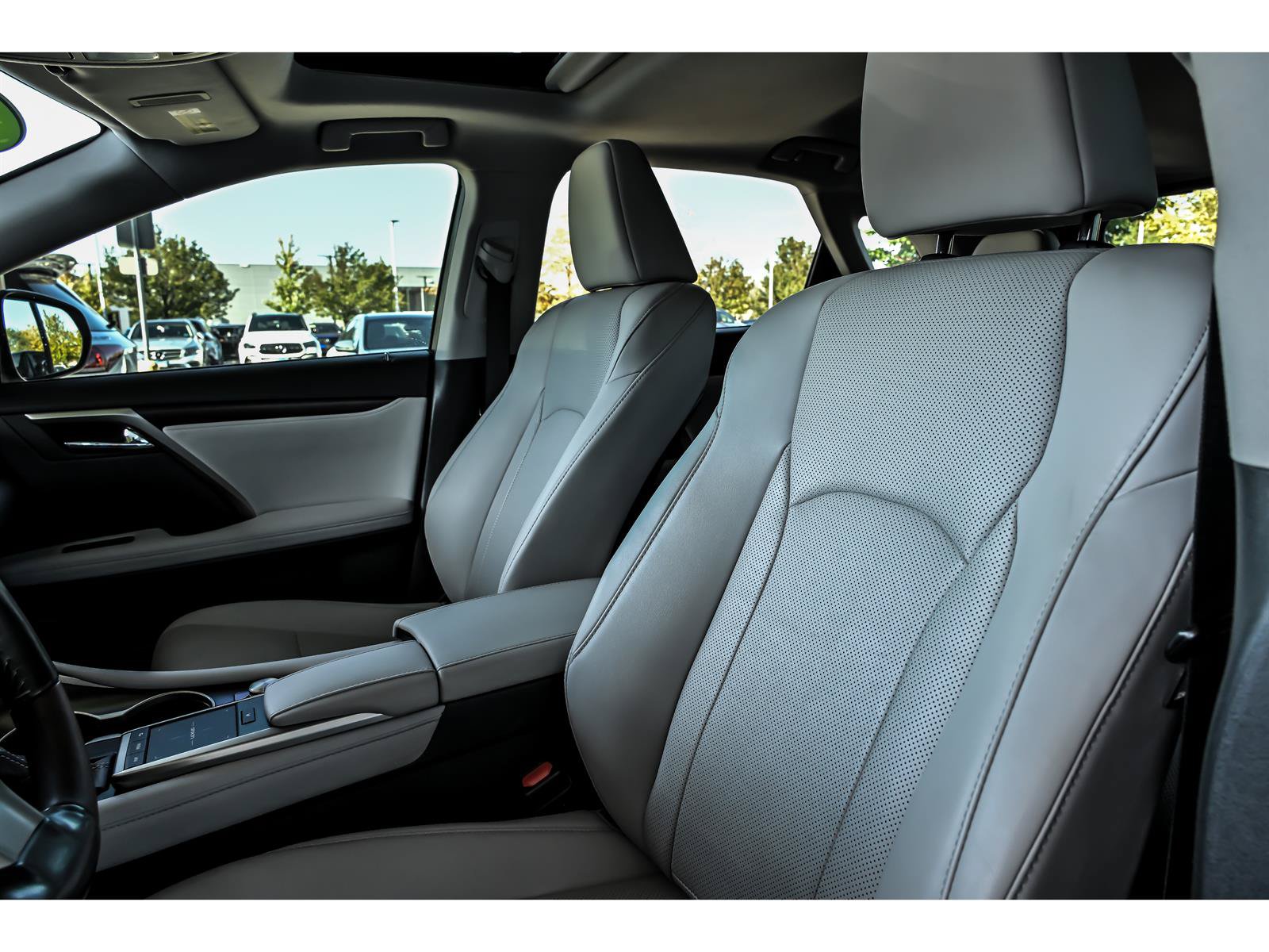 Used 2021 Lexus RX 350 FWD w/ Premium Package image 12